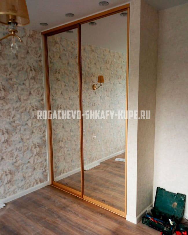 Шкафы в спальню Рогачёво
