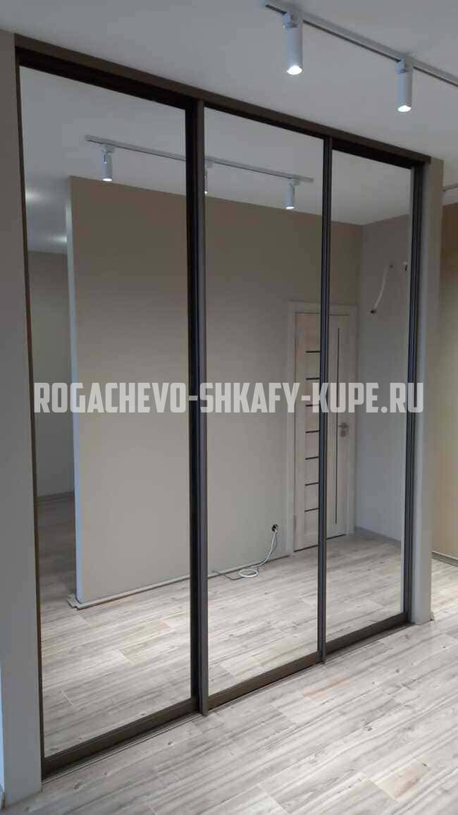 Шкафы в спальню Рогачёво